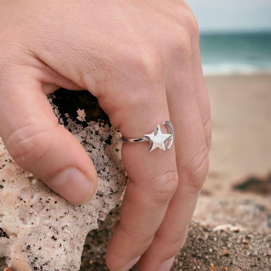 Moon & Star Rings for Women Dainty Ring Moon Star Ring Minimalist Ring  Celestial Jewelry Statement Ring Moon and Star Jewelry - Etsy
